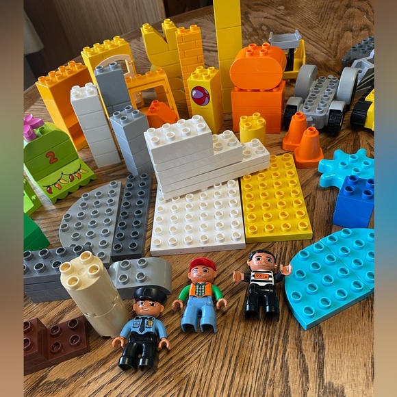 Lego Duplo Lot - Picture 6 of 8